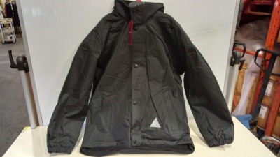 20 X BRAND NEW WINTERBOTTOMS REVERSIBLE BLACK COATS IN SIZE 40 AND 42