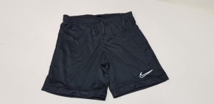 20 X BRAND NEW NIKE DRY FIT SHORTS IN BLACK AND WHITE IN VARIOUS SIZES