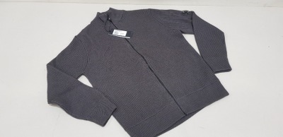 1 X BRAND NEW CP COMPANY KNITTED MARINO WOOLEN CARDIGAN IN GREY SIZE 56