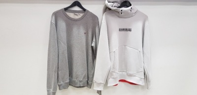 2 X BRAND NEW NAPAPIJRI GEOGRAPHIC JUMPER LOT CONTAINING NAPAPIJRI GREY SWEATSHIRT/JUMPER IN SIZE XXL AND NAPAPIJRI HOODED JUMPER IN SIZE XL