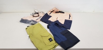 4 PIECE MIXED MASTRUM CLOTHING LOT CONTAINING 2 X COMBAT SHORTS IN DESERT SAND IN SMALL AND MEDIUM, 1 X CARGO SHORTS IN OASIS SIZE MEDIUM AND 1 X COMBAT SHORTS IN INK NAVY SIZE SMALL