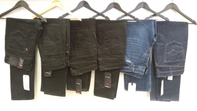 6 X BRAND NEW DENIM LEVIS JEANS IN VARIOUS SIZES