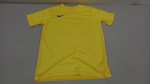 15 X BRAND NEW NIKE YELLOW T SHIRTS IN VARIOUS SIZES