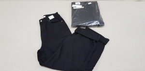 9 X BRAND NEW TOPSHOP ONE HIGH WAISTED OVERSIZED MOM BLACK JEANS SIZE W30 L32