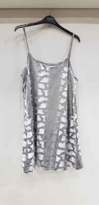 18 X BRAND NEW QUIZ GREY SHORT DRESSES SIZE 14