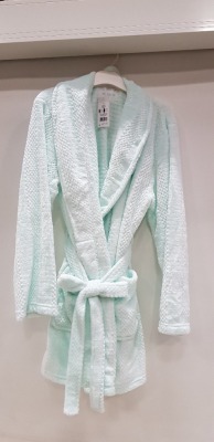 10 X BRAND NEW F&F MINT DRESSING GOWNS SIZE MEDIUM