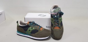 6 X BRAND NEW SAUCONY ORIGINALS JAZZ 81 PESTO AND BLACK COLOURED TRAINERS 2 X UK SIZE 11, 4 X UK SIZE 10