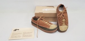 10 X BRAND NEW FINN TRI COLOURED SUEDE COLA BROWN SHOES SIZE 8, 9, 10 AND 11