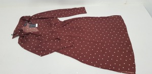 28 X BRAND NEW DOROTHY PERKINS POLKADOT OPEN BUST COLLARED DRESSES UK SIZE 14, 16 AND 18 ETC