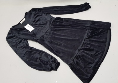 20 X BRAND NEW OASIS VELVET EMPIRE LINE FRILL SKATER DRESSES IN BLACK SIZE XL