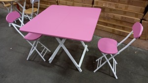 2 X PINK COLOURED 80 X 80 CM SQUARE TABLES AND 4 X PINK FOLDABLE CHAIRS (GRADED GOOD CONDITION) - 2 BOXES FOR TABLES, 2 BOXES FOR CHAIRS (PACKED 2 PER BOX)