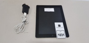 APPLE IPAD TABLET - WIFI AND CELLULAR - 16GB STORAGE - COMES WITH CHARGER