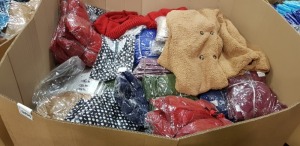 500 + PIECE MIXED CLOTHING LOT CONTAINING BACKSTRAPS, POLKADOT TOPS, RED SLEEVELESS JUMPERS AND BROWN JUMPERS ETC