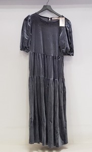 20 X BRAND NEW OASIS GLITTER VELEVET TIERED SMOCK MIDI DRESSES IN GREY SIZE MEDIUM