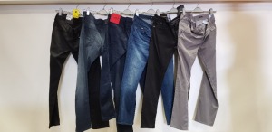 6 X BRAND NEW BOSS DENIM JEANS IN VARIOUS STYLES AND SIZES