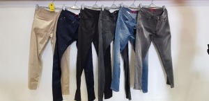 6 X BRAND NEW HUGO BOSS DENIM JEANS IN VARIOUS STYLES AND SIZES