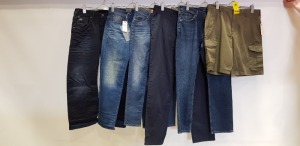 6 X BRAND NEW DESIGNER JEANS LOT CONTAINING 1 X GANT CARGO SHORTS, 2 X GANT DENIM JEANS AND 3X G-STAR RAW JEANS IN VARIOUS SIZES