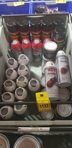42 PIECE MIXED LOT CONTAINING RUSTINS HEAT RESISTANT BLACK PAINT, PLASTIKOTE MULTI SURFACE MATT SPRAY PAINT, HAMMERITE UNDER BODY SEAL WITH ADDED WAX OIL AND PLASTIKOTE SATIN MULTI SURFACE SPRAY PAINT ETC