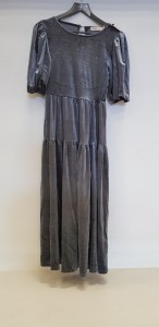 40 X BRAND NEW OASIS GREY VELVET EMPIRE FRILL LINE DRESSES IN SIZES UK XS,S AND MEDIUM ETC (IN 4 TRAYS)