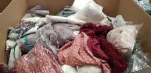 500 + PIECE MIXED CLOTHING LOT CONTAINING KHAKI BUTTONED JUMPERS, PINK BUTTONED JUMPERS, 1/4 ZIP WHITE FUR JUMPERS, PURPLE FUR VEST AND PINK POLKADOT DRESSES ETC