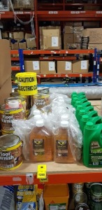 33 PIECE MIXED LOT CONTAINING EVERBUILD FLOOR VANISH, BARTOLINE TEAK OIL 2L, CUPRINOL 2.5L DECKING CLEANER AND RESCUE TAPE ETC