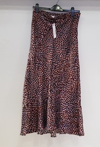 22 X BRAND NEW TOPSHOP ANIMAL PRINT SKIRTS UK SIZE 14 AND 16