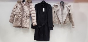 17 PIECE MIXED COAT / JACKET LOT CONTAINING DOROTHY PERKINS LONG BUTTONED COATS RRP £55.00, DOROTHY PERKINS SUEDE STYLE ZIP UP COATS RRP £49.00 AND TOPSHOP GREY BUTTONED COAT AND DOROTHY PERKINS FAUX FUR HOODED PUFFER COAT RRP £55.00 ETC