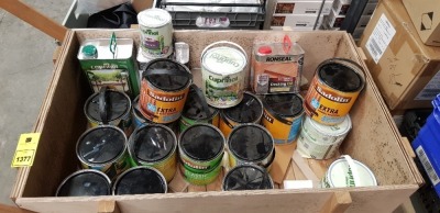 23 PIECE MIXED LOT TO INCLUDE HAND MADE WOODEN TROLLEY , AND A MIXTURE OF WOOD OILS AND STAINS IE EVERBUILD DARK OAK WOOD PRESERVER (5L ) , CUPRINOL UV GUARD DECKING OIL ( 5 L) , SADOLIN CLASSIC ALL PURPOSE WOODSTAIN , CUPRINOL GARDEN PAINT , RONSEAL ULT