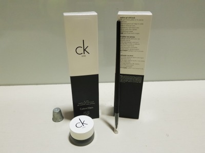 81 X BRAND NEW CALVIN KLEIN CK ONE EYELINER GEL WITH BRUSH GEL EYELINER AVEC PINCEAU 0.10 OZ 2.8G