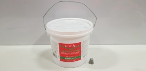 210 X BRAND NEW REEVES TEMPERA POWDER IN 2KG TUBS ( IN BRILLIANT GREEN AND CERISE ) - COMES IN FULL PALLET