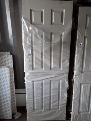 6 X BRAND NEW 6 PANEL GRAINED WHITE INTERNAL DOORS ( 40 MM X 726 MM X 2040 MM )