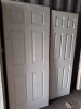 6 X BRAND NEW INTERNAL DOOR LOT TO INCLUDE 3 X 6 PANEL GRAINED WHITE INTERNAL DOOR ( 3.5 CM X 81 CM X 204 CM ) AND 3 X 6 PANEL GRAINED WHITE INTERNAL DOOR ( 3.5 CM X 68.5 CM X 198 CM )