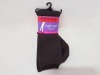 48 X BRAND NEW SPANX PACK OF 3 COZY , SUPER SOFT KNEE SOCKS ( ALL IN BLACK ) RRP $ 18.00 PP ( RRP $ 864 TOTAL )