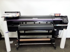 1 X MIMAKI CJV 150- 107 ECO SOLVENT PRINTER SIGN MAKING PRINTS AND CUTS AND VARIOUS INKS AND 2 X VINYL SHEETS