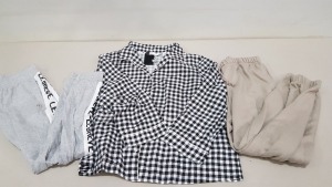 20 PIECE MIXED CLOTHING LOT CONTAINING TOPSHOP JOGGING BOTTOMS, DAISY STREET CHEQERED BUTTONED SHIRTS, LE SPACE BREVE FELIX JOGGERS, ETC