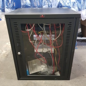 1X QUANTUM SERVER CABINET IN BLACK