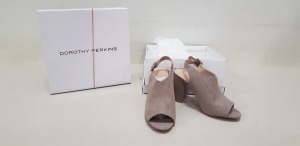 15 X BRAND NEW DOROTHY PERKINS HEELED SANDALS IN TAUPE SIZE 5 RRP £28.00 (TOTAL RRP £420.00)