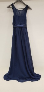 11 X BRAND NEW DOROTHY PERKINS SHOWCASE NAVY DRESSES SIZE 16 RRP £65.00 (TOTAL RRP £715.00)