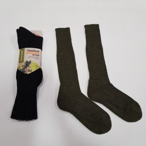 17 X BRAND NEW COMMANDO COMFORT & PROTECTION SOCKS IN BLACK AND ARMY GREEN IN VARIOUS SIZES