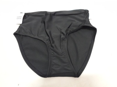 30 X BRAND NEW SPANX FULL COVERAGE BOTTOMS IN JET BLACK ALL IN SIZE ( M ) RRP $ 29.99 PP TOTAL $ 899.70 RRP