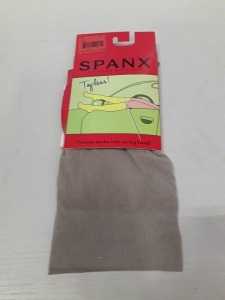 75 X BRAND NEW SPANX TROUSER SOCKS WITH NO LEG BAND IN BARE COLOUR RRP $ 15.00 TOTAL RRP $ 1125.00