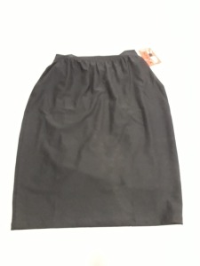 15 X BRAND NEW SPANX SLIMMING SKIRT ALL IN BOLD BLACK ALL IN ( SIZE 6 ) - RRP $ 88.00 - TOTAL RRP $ 1320.00