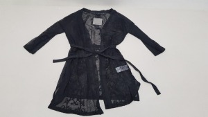 25 X BRAND NEW VILA CLOTHES VINTANGE FLORAL LACE KIMONO DRESS CROCHET IN ALL BLACK IN SIZE SMALL RRP £ 32.00 ( TOTAL RRP £ 800.00 )