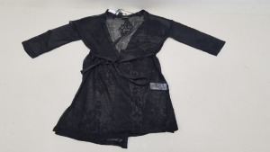 20 X BRAND NEW VILA CLOTHES VINTANGE FLORAL LACE KIMONO DRESS CROCHET IN ALL BLACK IN SIZE SMALL RRP £ 32.00 ( TOTAL RRP £ 640.00 )