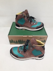 1 X BRAND NEW DANNER GORE-TEX WATERPROOF BREATHABLE LINING DUAL ENSITY MIDSOLE VIBRAM OVERLOOK OUTSOLE WITH MEGAGRIP IN DARK EARTH UK SIZE 10