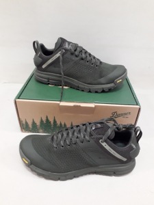 1 X BRAND NEW DANNER PLYOLITE MIDSOLE VIBRAM CAPRINE OUTSOLE WITH MEGAGRIP TECHNOLOGY IN PLAZA TAUPE UK SIZE 8