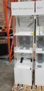 1 X HOT DIAMONDS GLASS JEWELLERY DISPLAY UNIT COMES WITH BOTTOM SHELF AND INTERNAL LIGHT WITH KEY (50CM D X 50CM W X 210CM H)