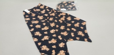 21 X BRAND NEW MISS SELFRIDGE FLOWER DETAILED SKIRTS UK SIZE 6