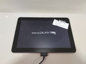 1 X SAMSUNG GALAXY TABLET 10 SCREEN 32GB WITH CHARGER