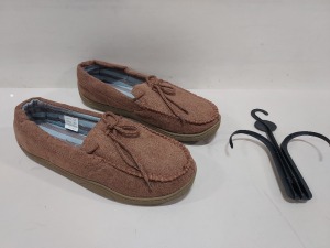 20 X BRAND NEW HEADLAND TAN MOCCASIN SLIPPERS SIZE 11